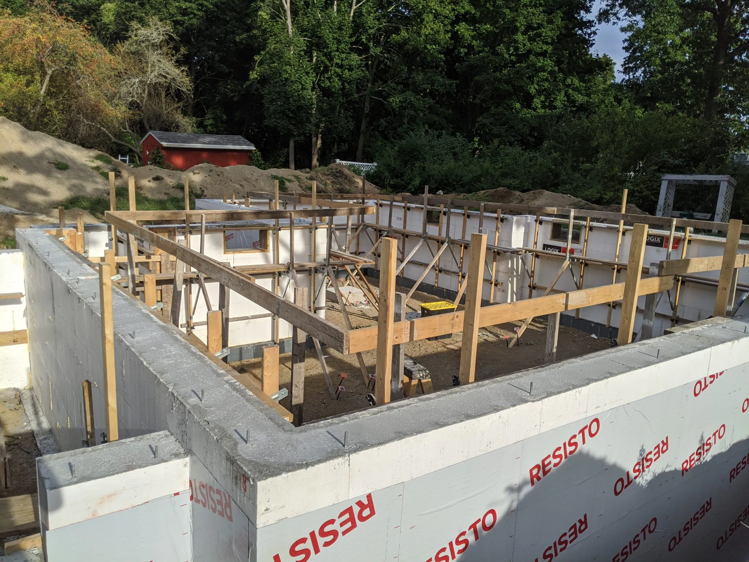 Concrete Pour & Finishing