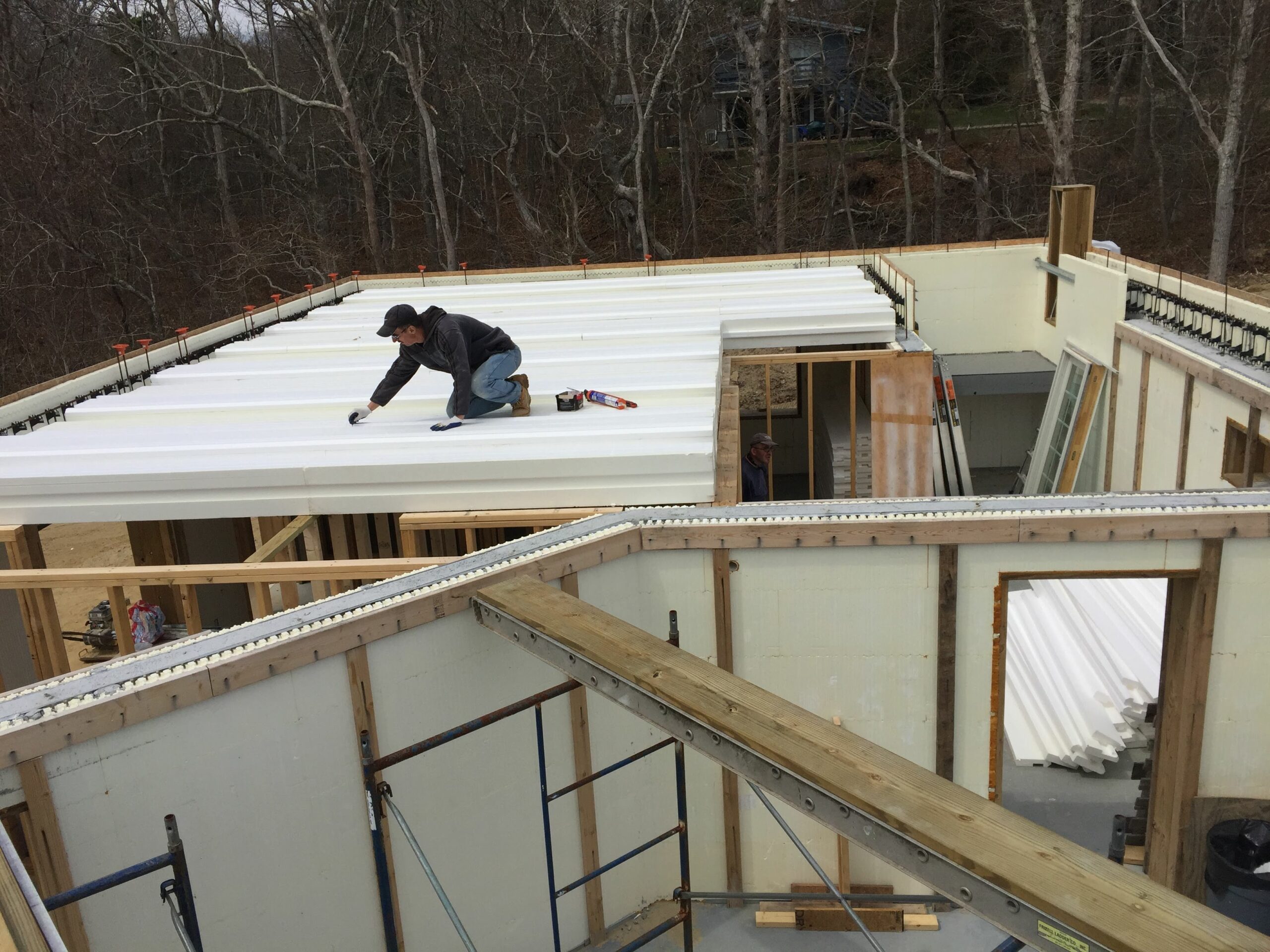 the top layer of an ICF home is seen where ICF roofs are applied onto the ICF walls.